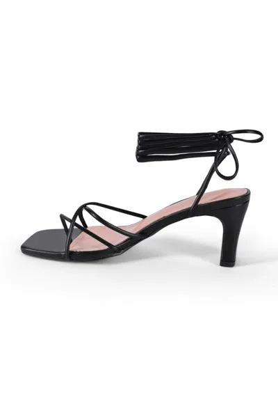 01-4266 Strappy Sandal/