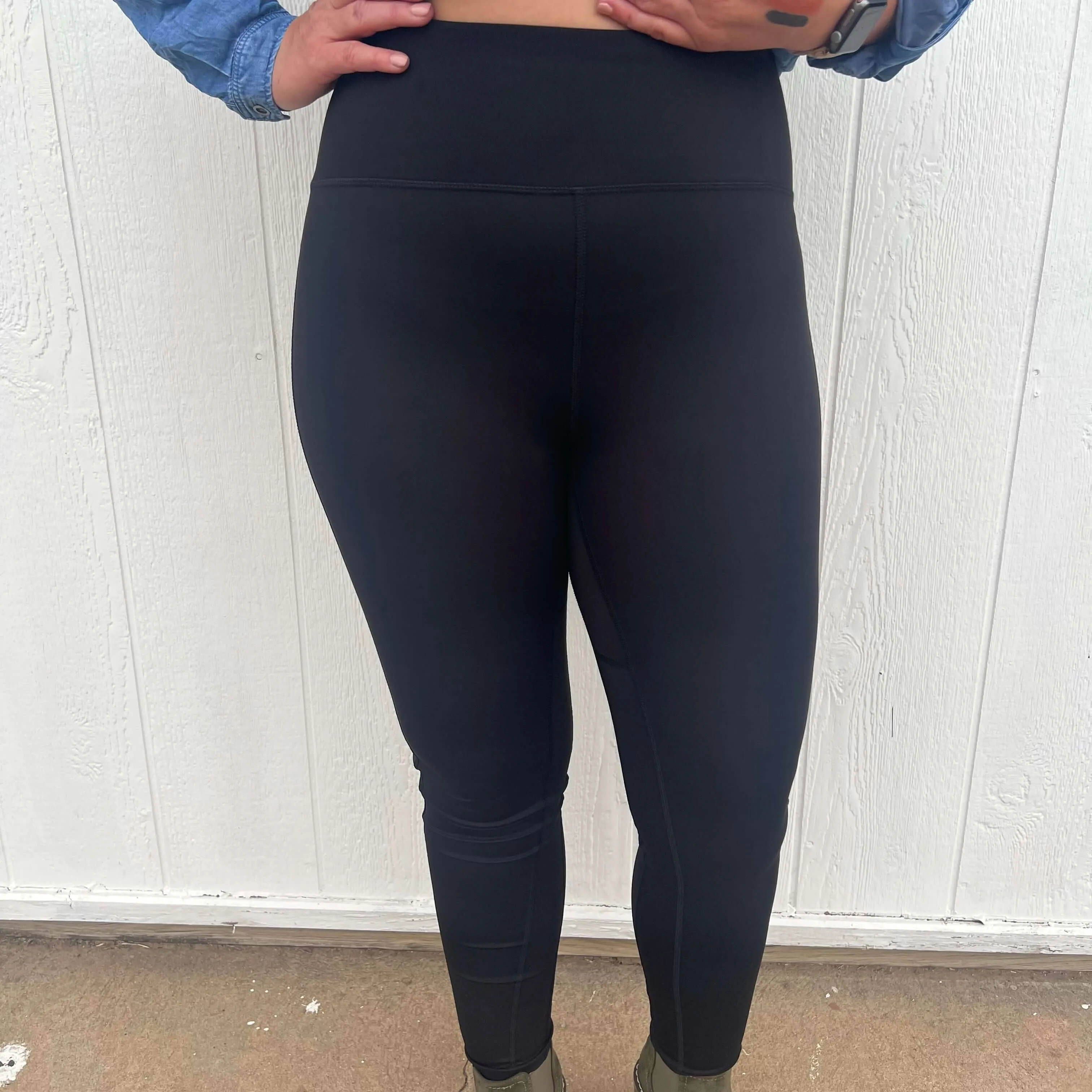 Black leggings