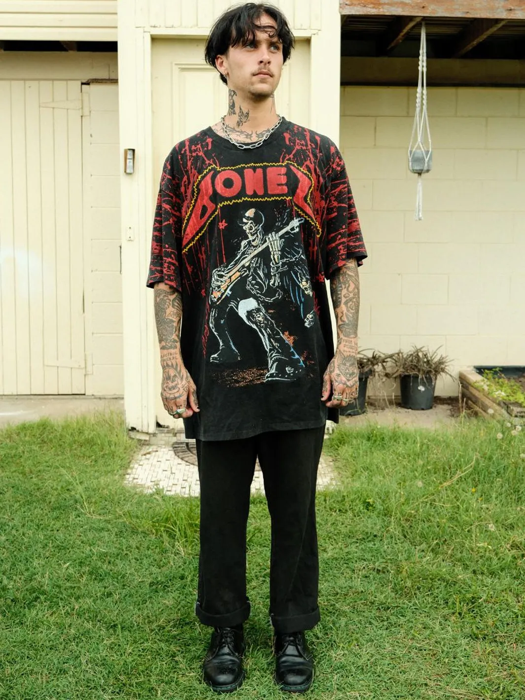 BONES BLOOD TEE 1/100 - WASHED BLACK