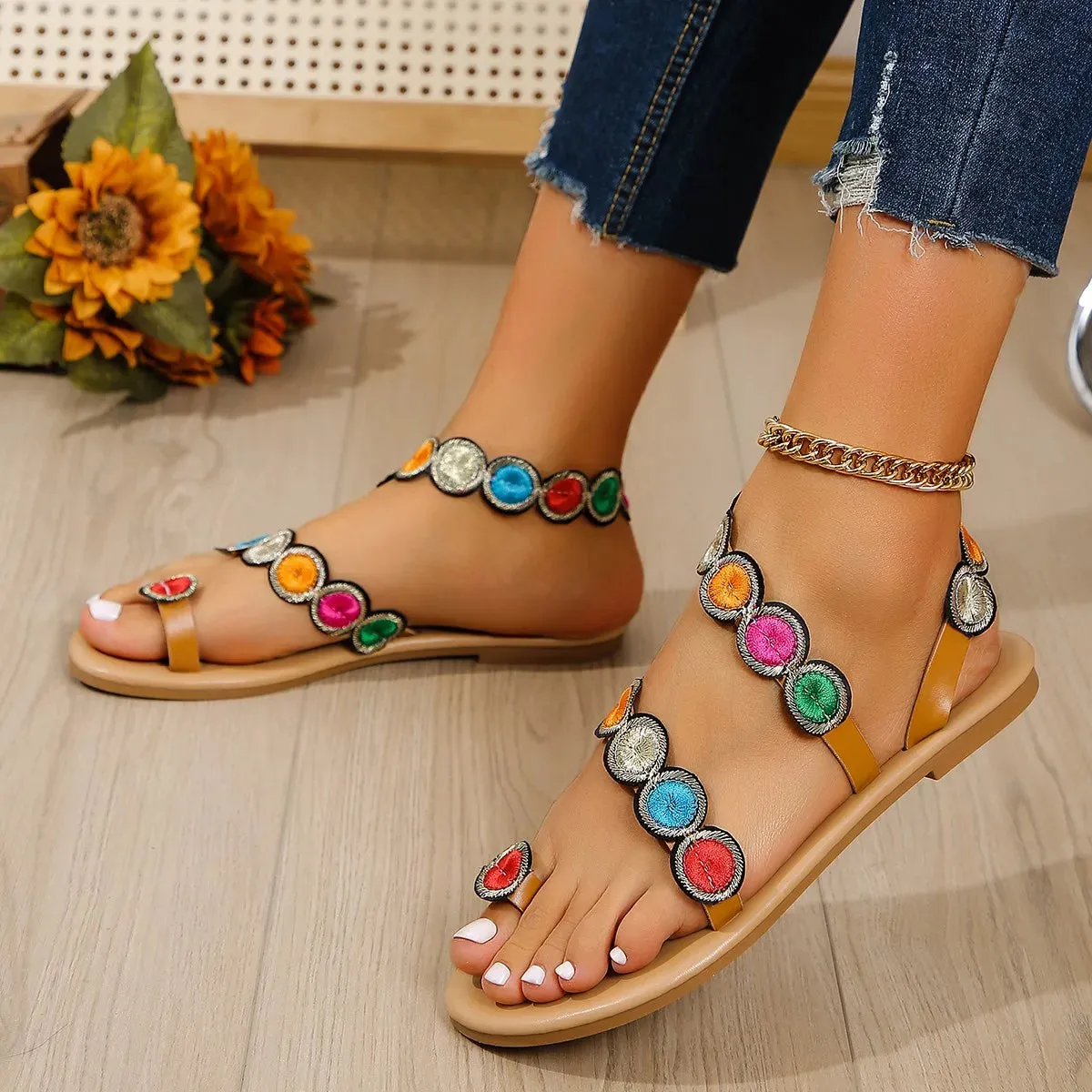 Embroidered Faux Flower Fashion Sandals Flat Summer Beach Shoes