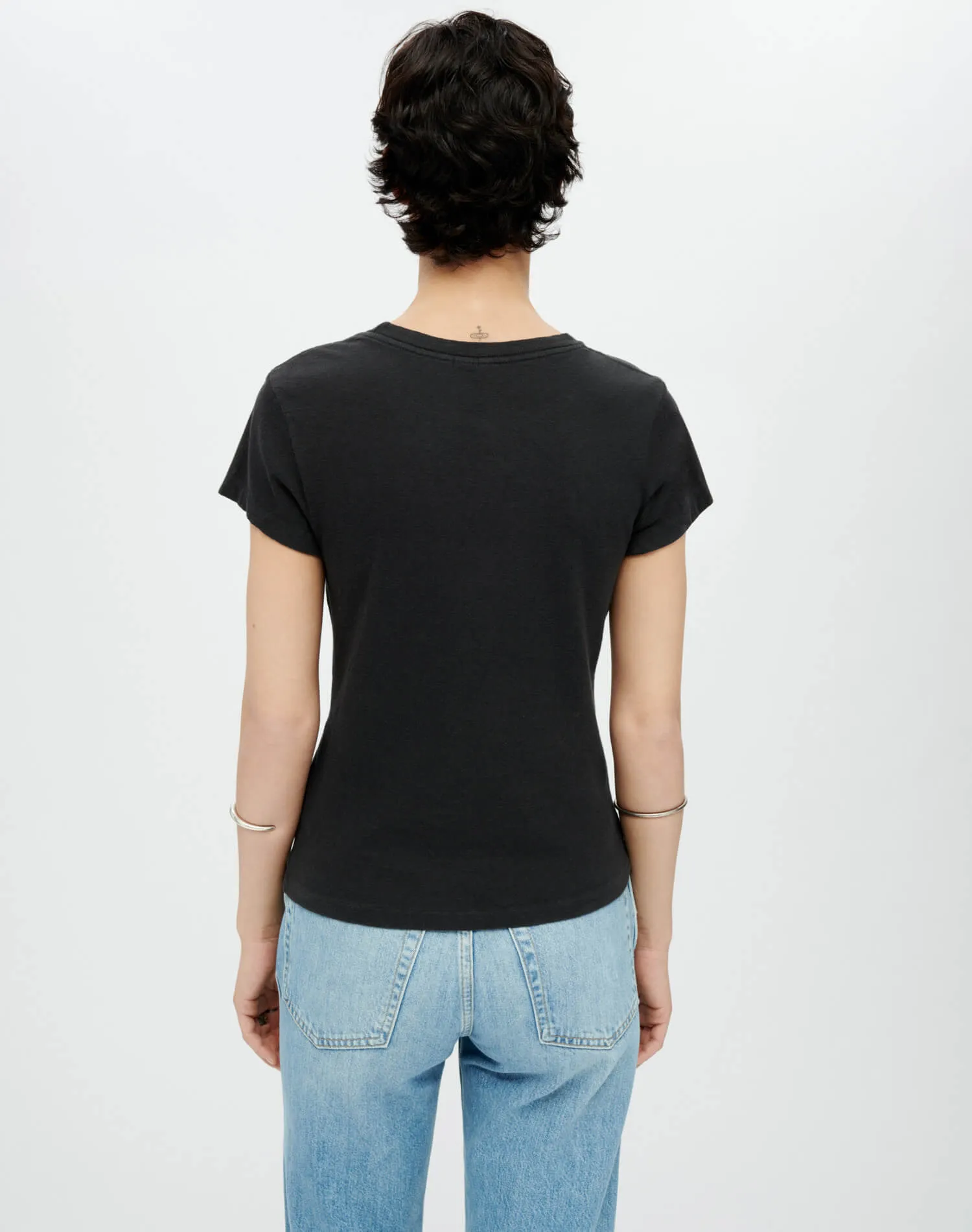 Hanes 1960s Slim Tee - Washed Black