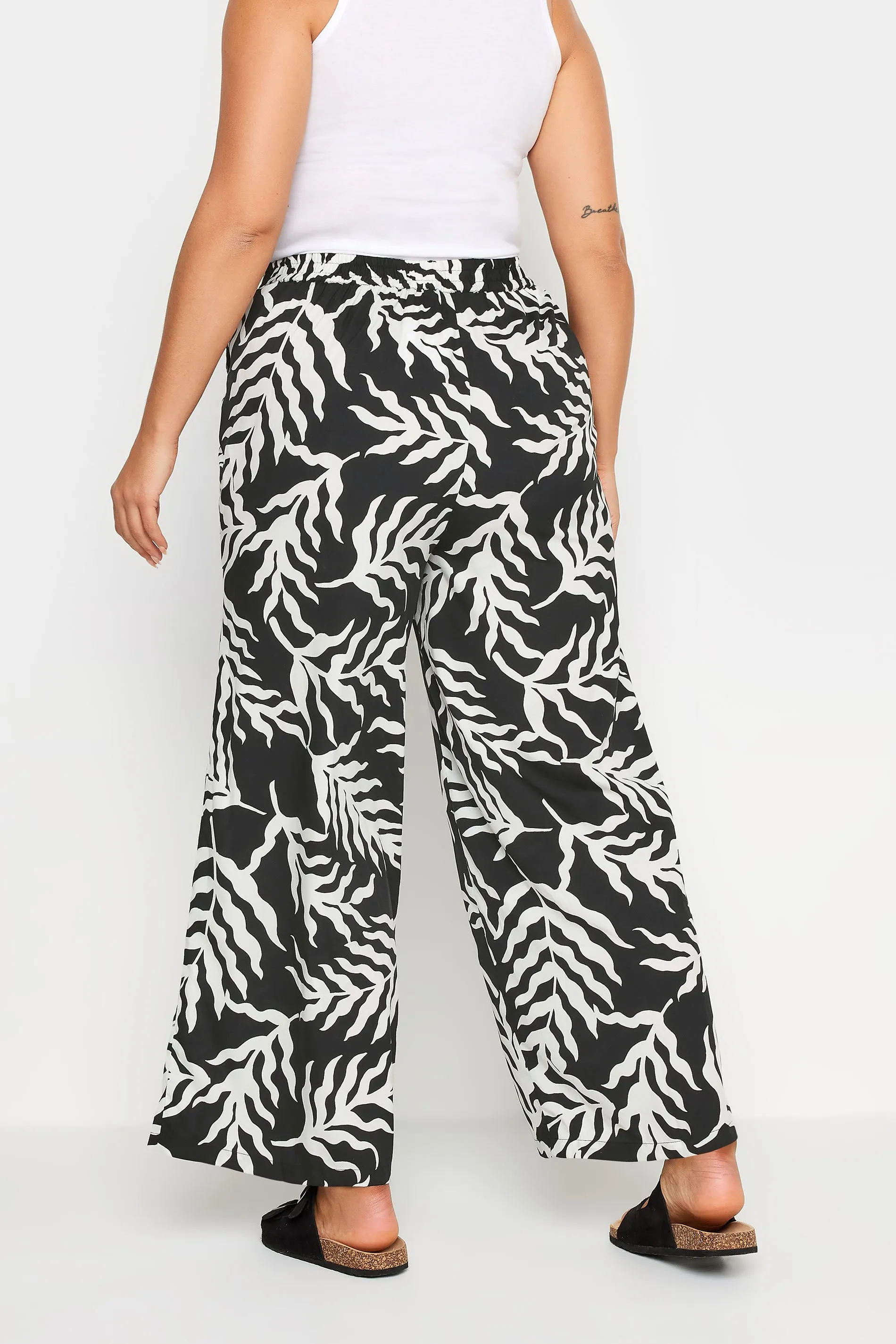 LIMITED COLLECTION Curve Black Leaf Print Drawstring Wide Leg Trousers