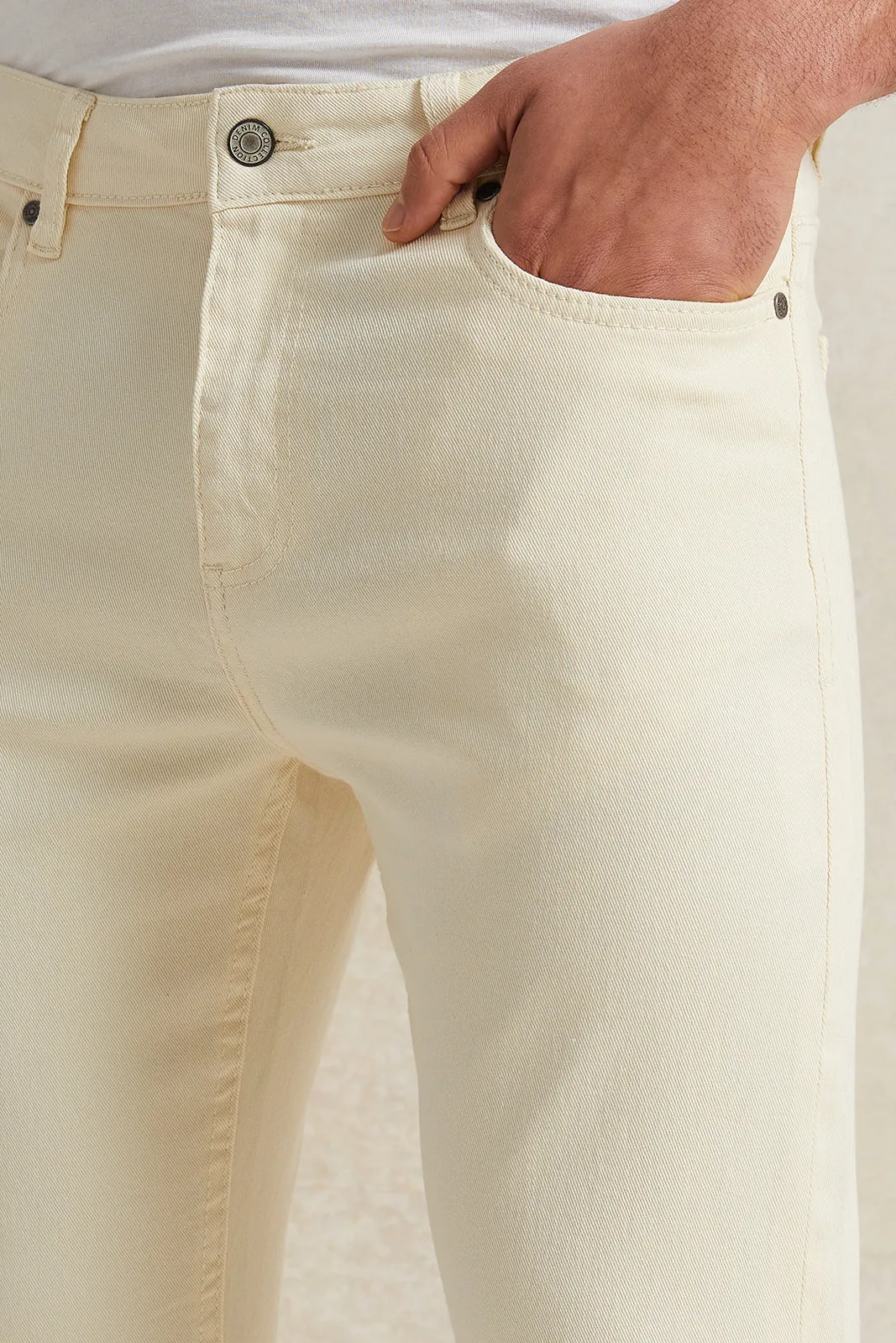 Men Ivory Slim Fit Denim Jeans