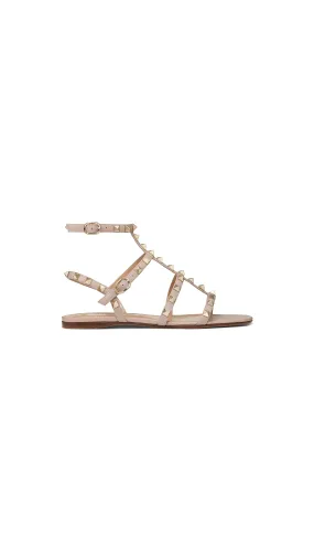 Rockstud Flat Calfskin Sandal With Straps - Poudre