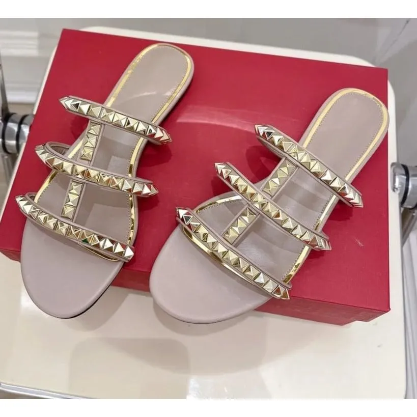 Strap Push-in Flat Sandals