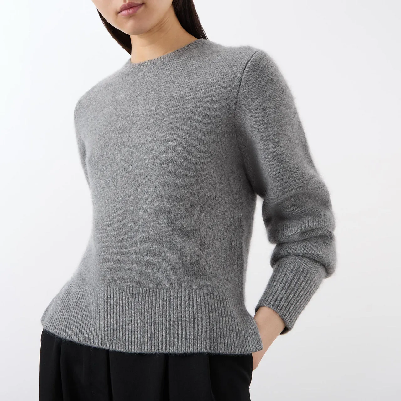 TOTEME Brushed Cropped Sweater - Grey